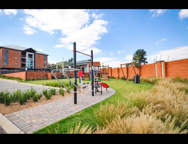 3 BEDROOM APARTMENT FOR SALE IN MODDERFONTEIN
